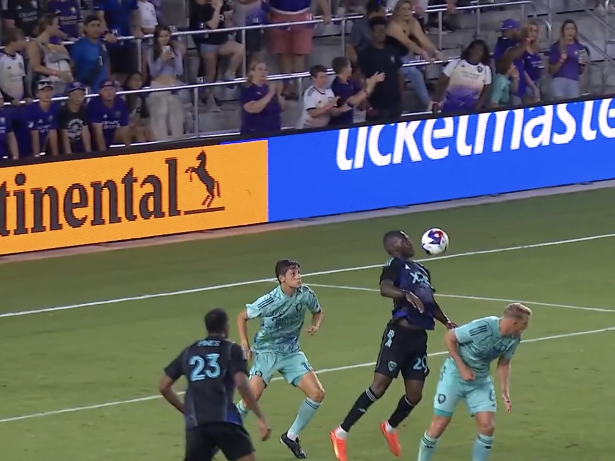 Lee más sobre el artículo La noche perfecta: DC United fulminó al Orlando City y sigue sumando 3-1