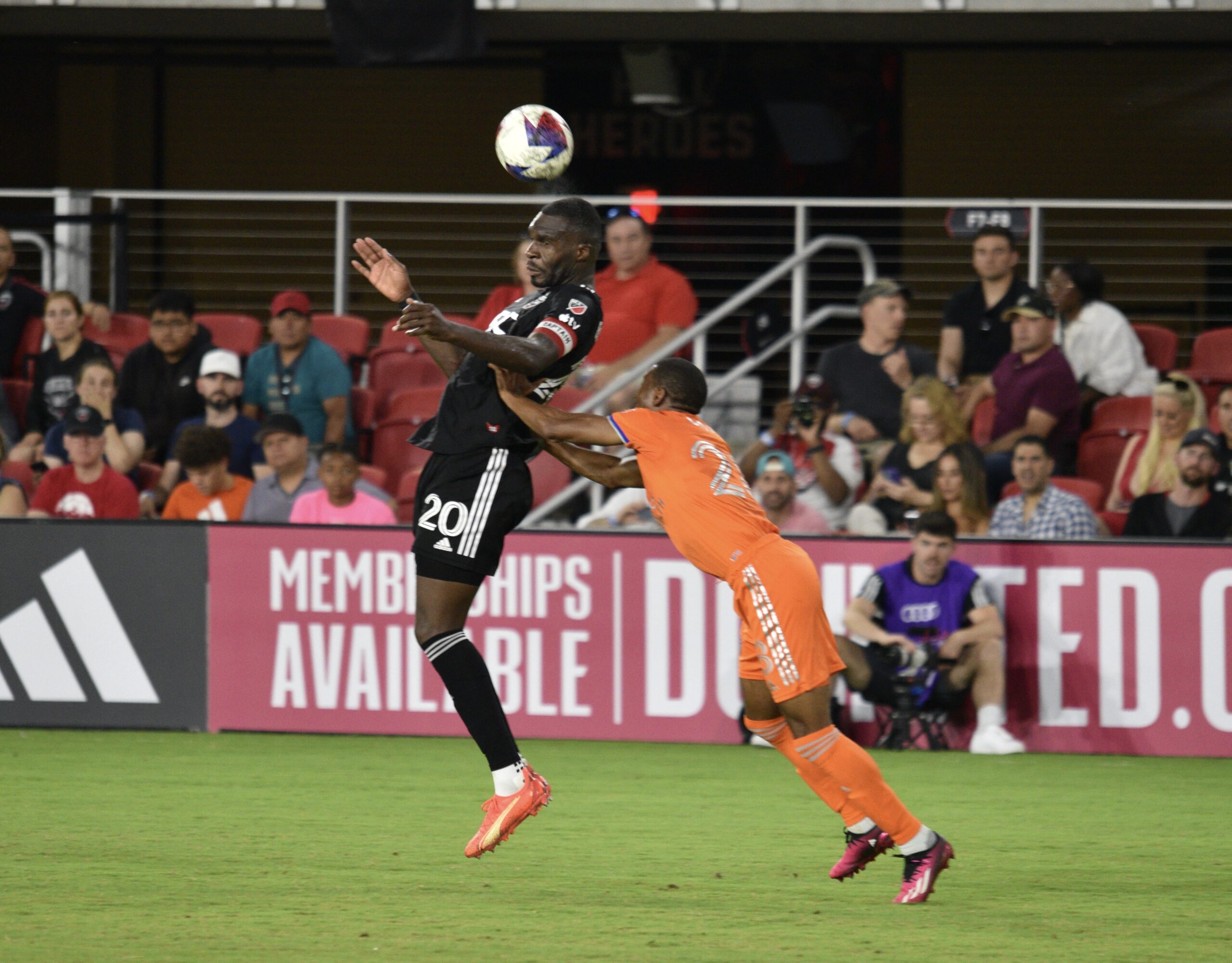 Lee más sobre el artículo Christian Benteke y Tyler Miller del DC United al juego de estrellas MLS