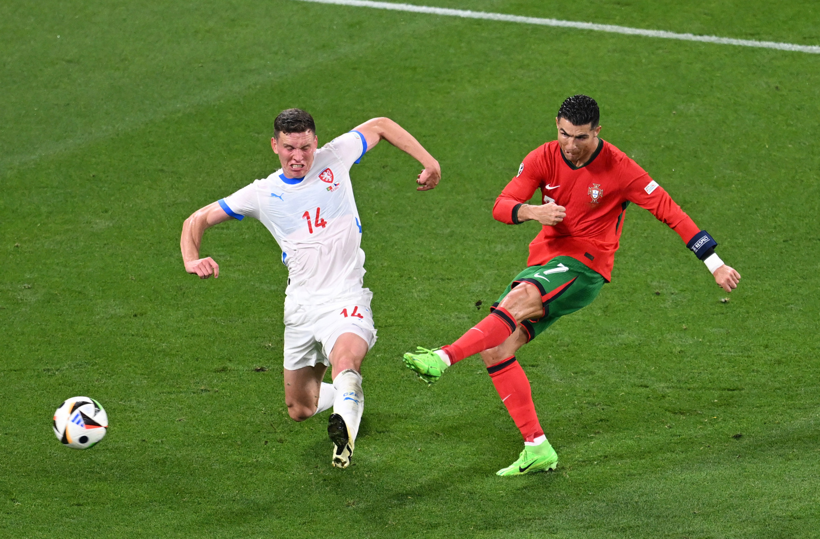 Lee más sobre el artículo Republica Checa iba ganando, al final Portugal remonto el marcador, 2-1: UEFA EURO 2024