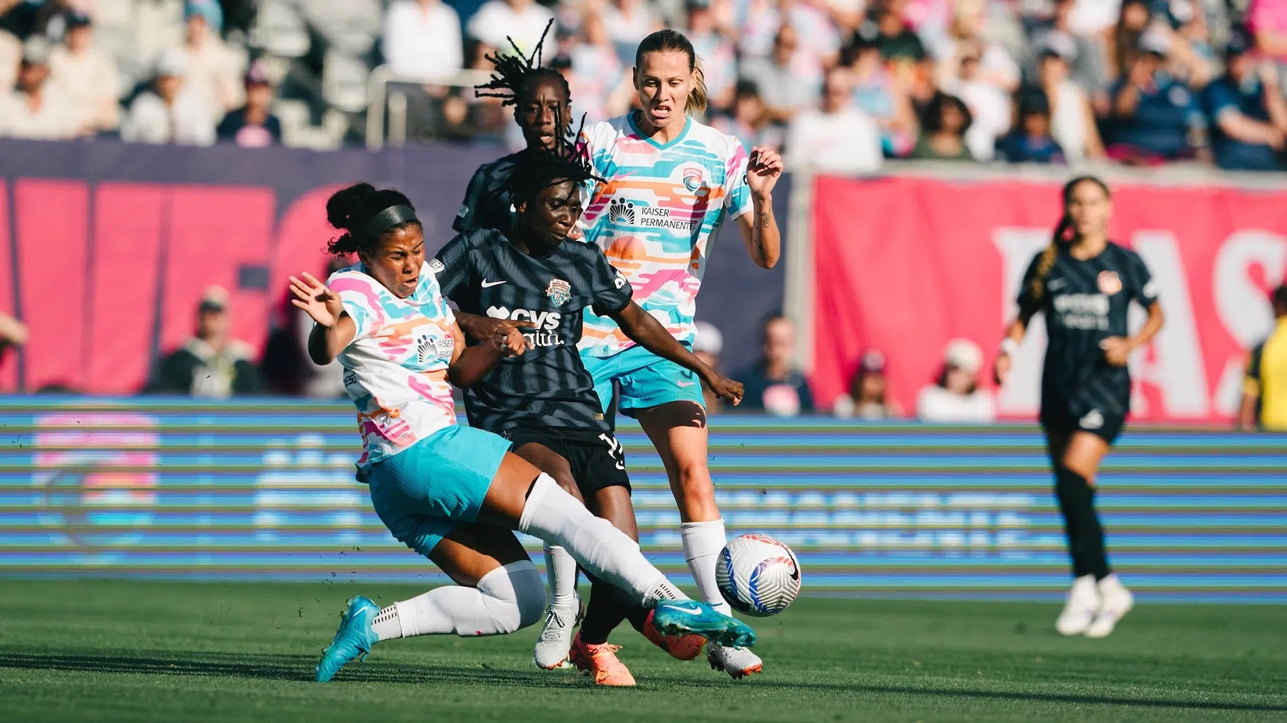 Lee más sobre el artículo Washington Spirit regresa a casa con un punto de oro, 1-1 