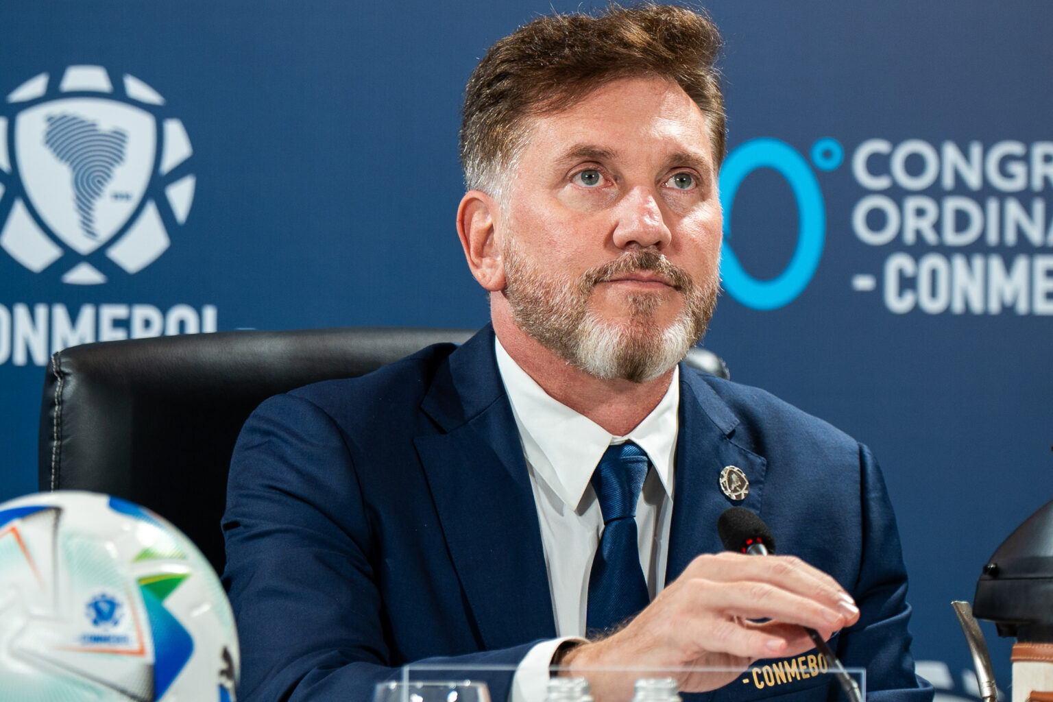 Lee más sobre el artículo Alejandro Domínguez, Presidente de la CONMEBOL: Desde el primer día de nuestra administración, el año 2016, supimos que la herramienta para superarnos es el fútbol, la transparencia y excelencia