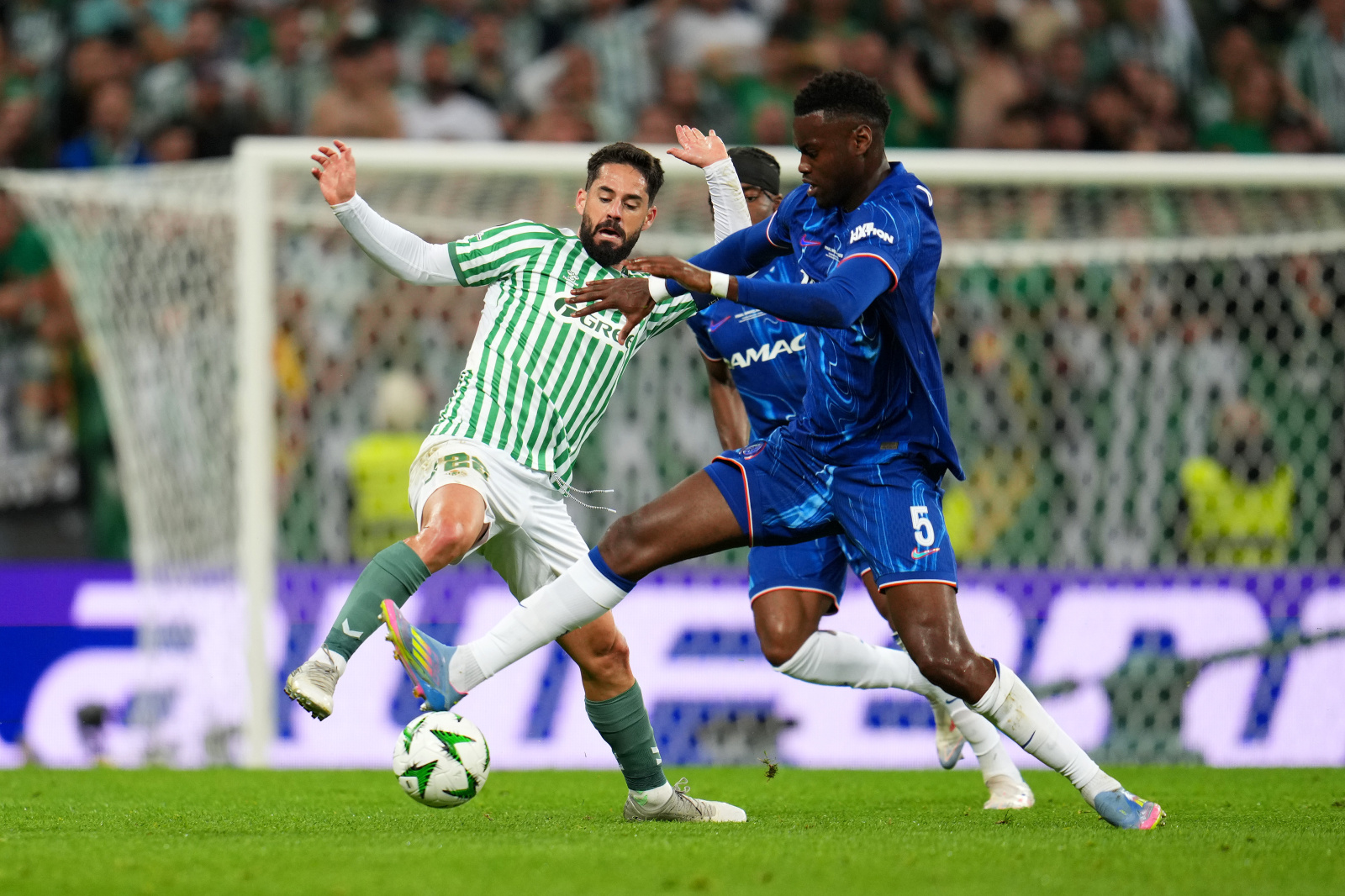 Lee más sobre el artículo Chelsea FC gritó el triunfo y alcanzó el título de la UEFA Conference League, 4-1