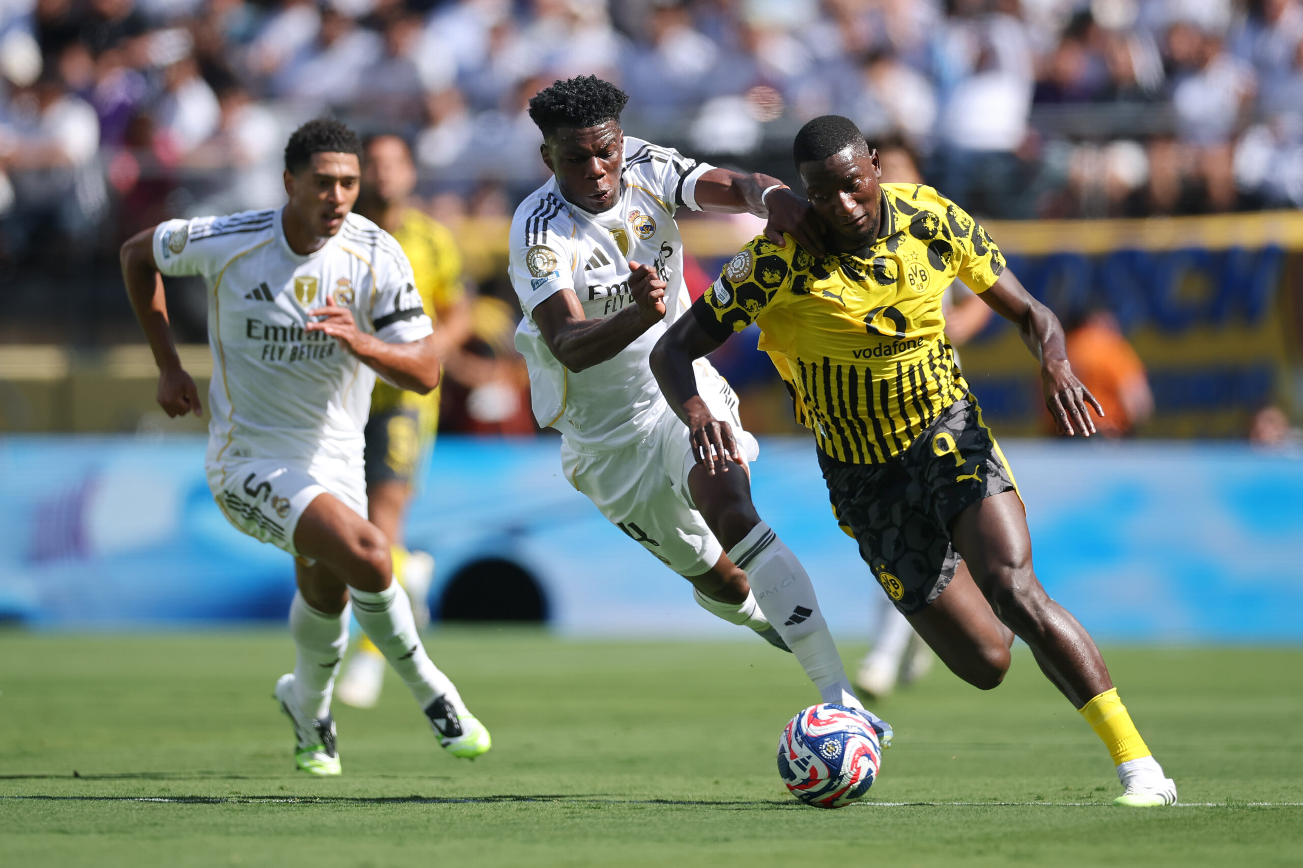 Lee más sobre el artículo Real Madrid a puro fútbol eliminó al Borussia Dortmund, 3-2