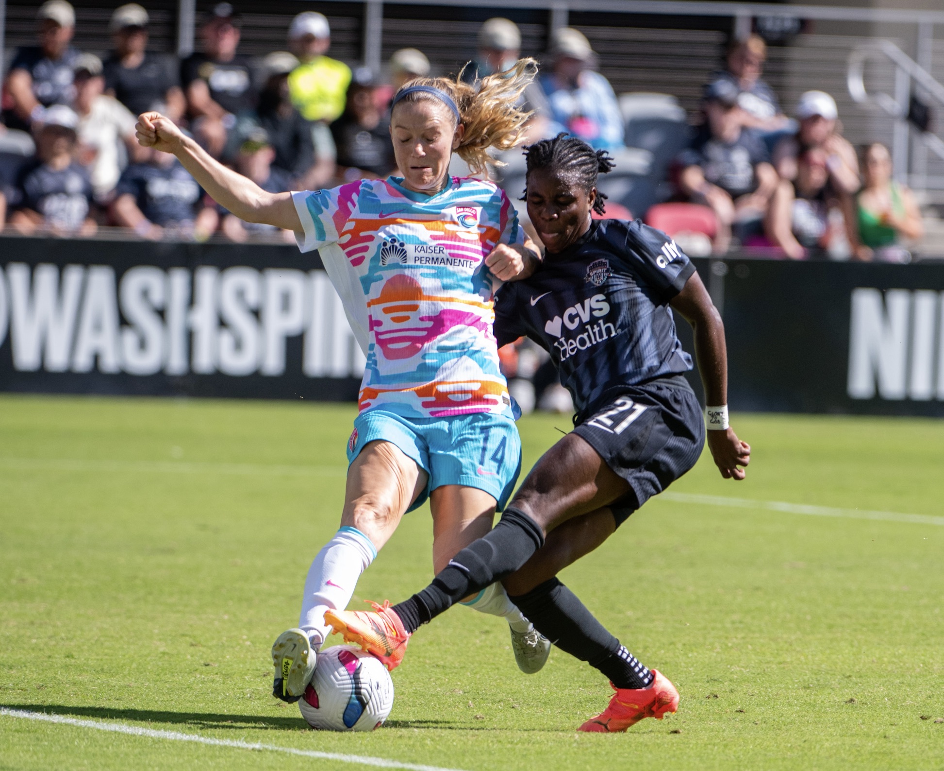 Lee más sobre el artículo A punta de garra Washington Spirit doblegó a la temible San Diego Wave FC, 2-1