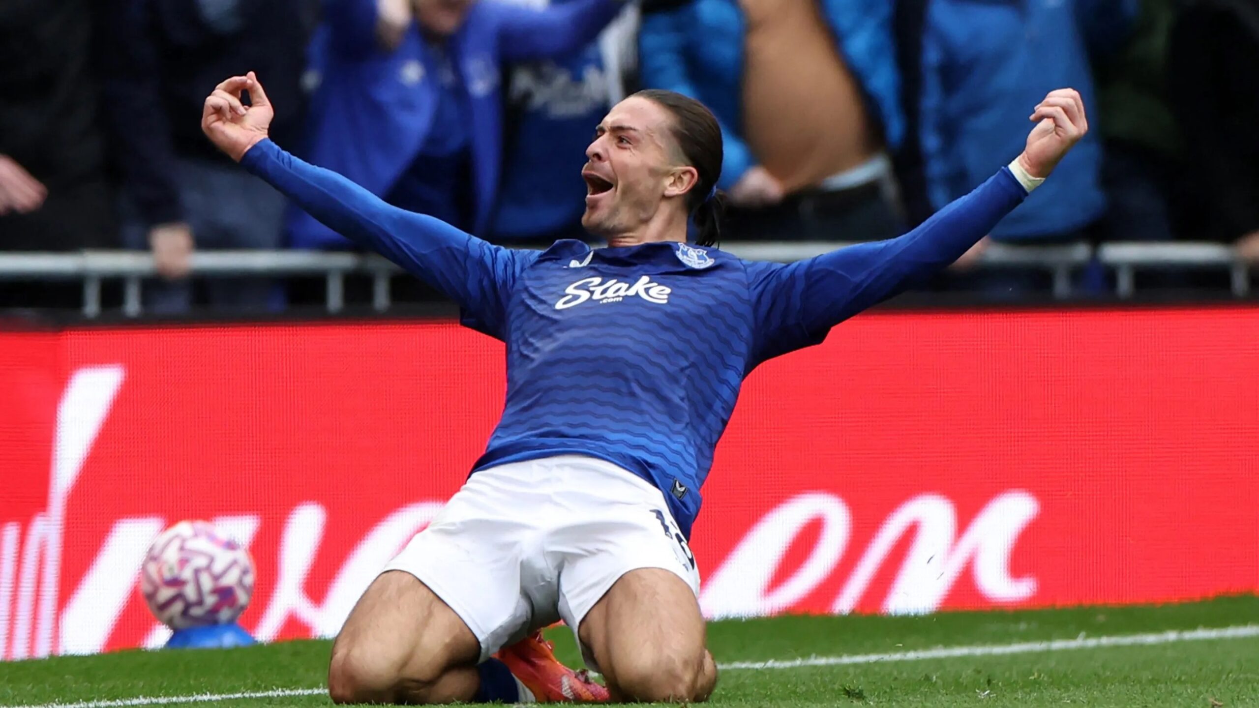 Lee más sobre el artículo Todo lo que necesitas saber de un fin de semana lleno de acción, incluidas con la actualización semanal de la Premier League: Jack Grealish corta la racha del Palace, un joven del Chelsea se roba la victoria y más