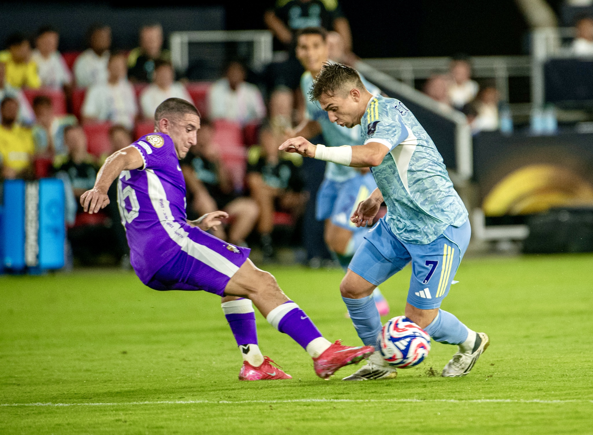 Lee más sobre el artículo Fecha 28º de la Serie A Italia: ‘El Como’ sigue soñando, la ‘Juve’ despierta y el ‘Atalanta’ rescata un empate