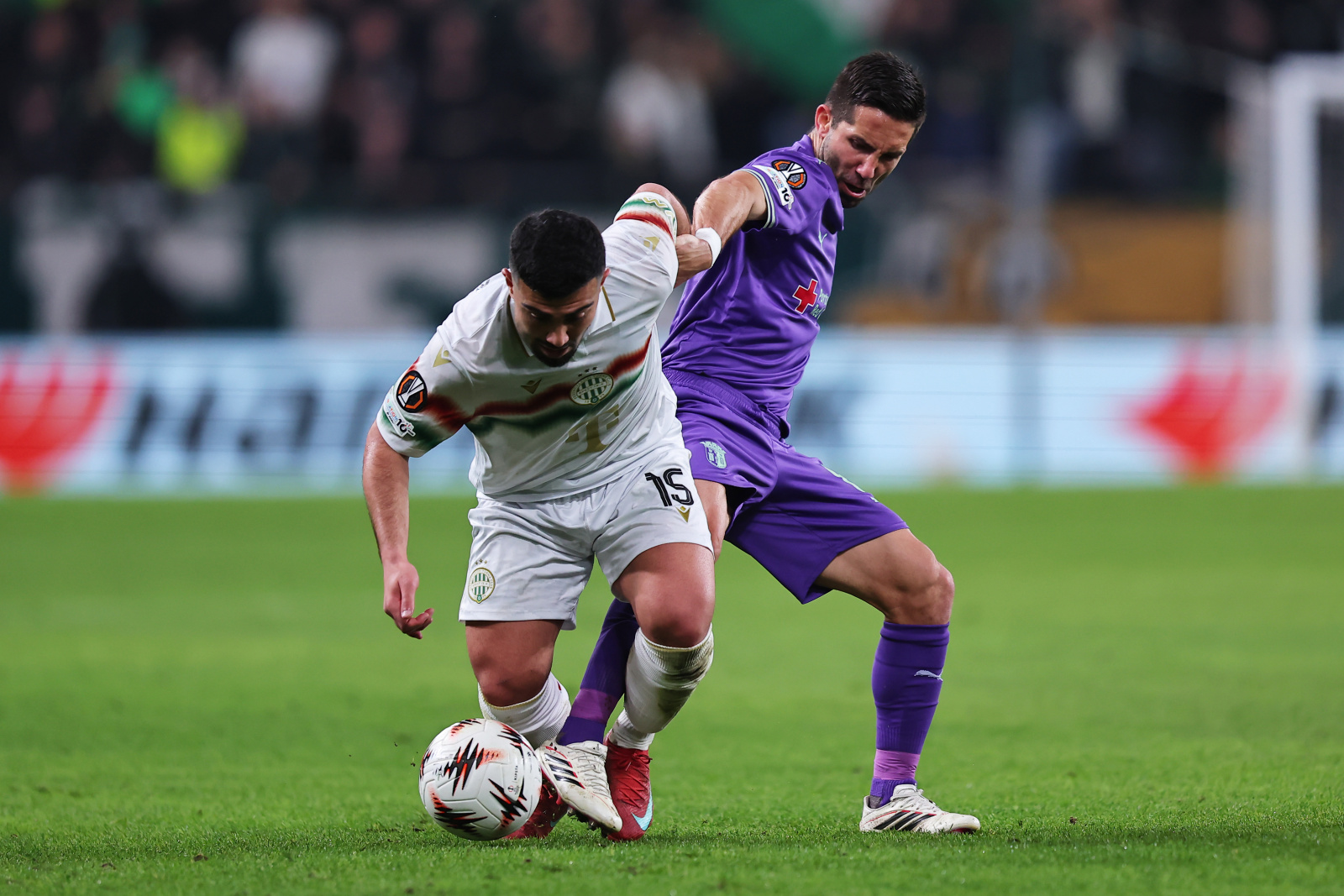 Lee más sobre el artículo ¡Remontada de órdago! El Braga aplasta al Ferencváros y vuela a cuartos en la Europa League, 4-0